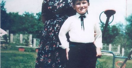 ZNATE LI KO JE DJEČAK SA SLIKE - danas PJEVA NARODNJAKE, OŽENJEN I IMA BEND:  Rijetki su uspjeli da ga prepoznaju