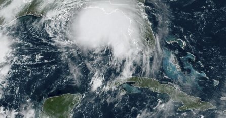 Uragan Elsa se kreće prema Haitiju, mogao bi podići razinu mora za 1,5 metar