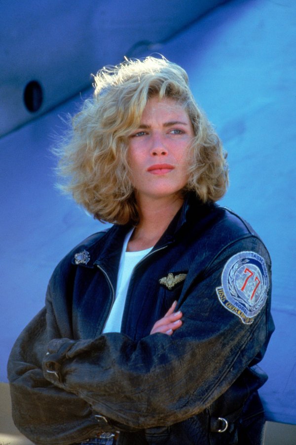 2cd03350-b0fc-4c03-bed0-46cac6e61991-kelly-mcgillis-young