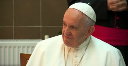 Papa Franjo prebačen u bolnicu: Poznate prve informacije