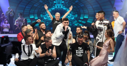 "UNIŠTILI SU MI AUTOMOBIL ISPRED GRANDA" ISAK ŠABANOVIĆ OČAJAN: Nakon snimanja emisije doživio šok- EVO ZAŠTO SU TO URADILI