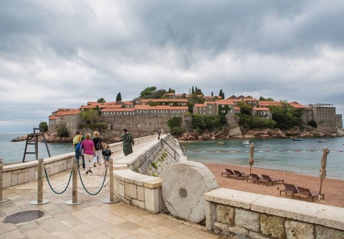 Kako je propala najekskluzivnija plaža na Jadranu: Ležaljke bile 100 eura, a sada...