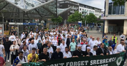 U Dortmundu održan Marš mira za žrtve genocida u Srebrenici (FOTO+VIDEO)