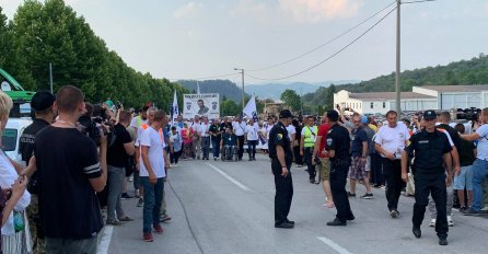 Učesnici Marša mira stigli u Potočare