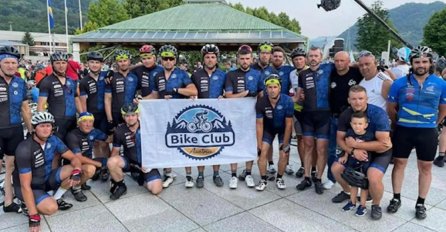 Biciklisti iz Austrije nakon sedam dana putovanja stigli u Potočare: Ovo smo uradili u čast svih žrtava genocida u Srebrenici