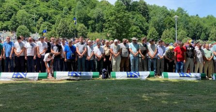 Klanjana dženaza za 19 žrtava genocida: Da nam se Srebrenica nikad ne ponovi