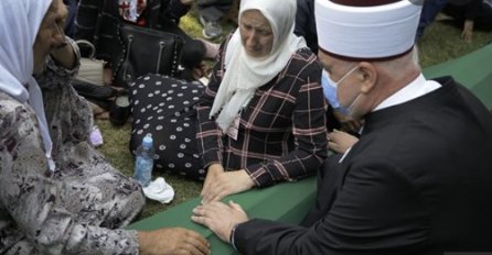 Reis Kavazović: Srebrenica je mjesto pamćenja i sjećanja na nevino ubijene ljude pred očima cijele Evrope