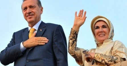 Prva dama Turske oglasila se na društvenim mrežama: I kada se pomisli da su suze presušile, znajmo da one teku unutra