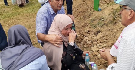 Hasiba Huremović teško je podnijela dženazu brata Esnafa: Imao je samo 19 godina