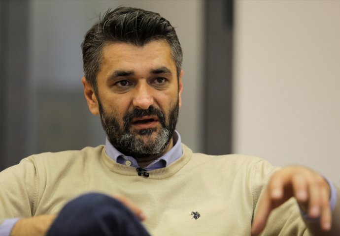 Direktor Memorijalnog centra Potočari Emir Suljagić: Ana Brnabić laže