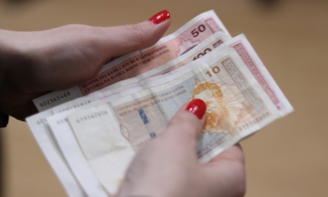 novac-pare-ekonomija-04