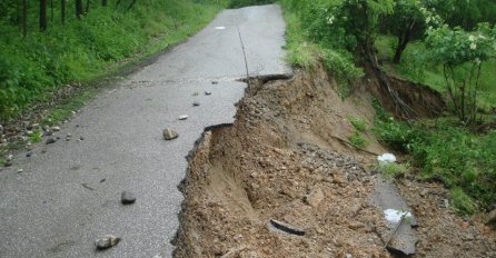 Vlast nas upozorava: Zaštite imovinu, moguća klizišta