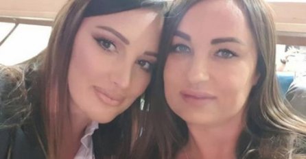 PRIJA I NJENA MAJKA UŽIVAJU NA BAZENU, ALEKSANDRA OBJAVILA SLIKU U KUPAĆEM: Ne zna se koja bolje izgleda