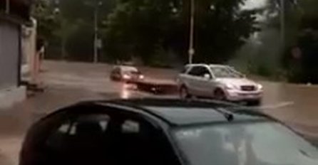 Haos zbog obilne kiše u još nekoliko bh. gradova