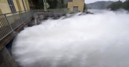 Nastavlja se katastrofa u Njemačkoj – pukla brana na rijeci Rur