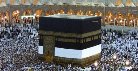 KURBAN BAJRAM NAJVEĆI MUSLIMANSKI BLAGDAN:  Ovo su običaji bosanskih muslimana i muslimanki