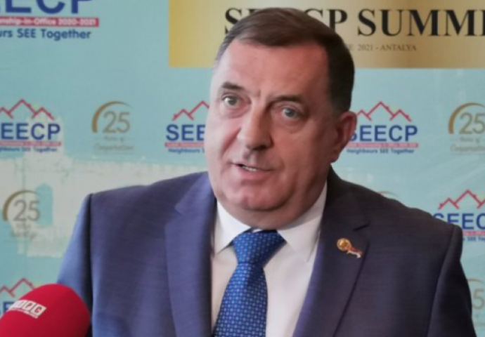  Dodik rekao Vukanoviću: 'Zbog moje vlasti slobodno hodate RS-om'