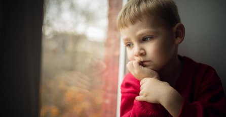 TATA JE DOBIO NOVU PORODICU, MAMA NOVOG MUŽA, A JA SAM OSTAO SAM: Ispovijest djeteta razvedenih roditelja boli do kosti!