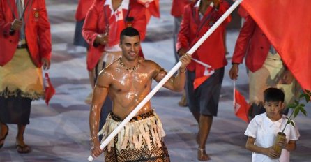 NAULJENI SPORTISTA IZ TONGA DANAS HIT NA OTVARANJU OLIMPIJSKIH IGARA: A tek da mu vidite slike na Instagramu