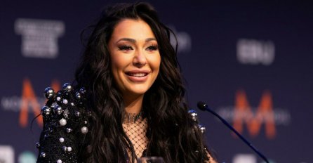 "OPADALA MI JE KOSA, DOBIJALA SAM NA TEŽINI..." SANJA VUČIĆ BOLUJE OD NEIZLJEČIVE BOLESTI: Liječi se već dvije godine, OTKRILA SVE DETALJE