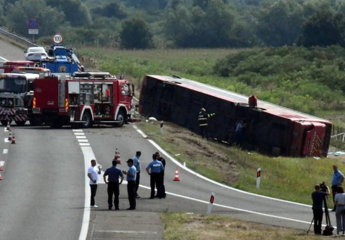 Vlasnik agencije čiji se autobus skršio u Hrvatskoj: 'Putujem, a vi pazite što ćete objavljivati...'