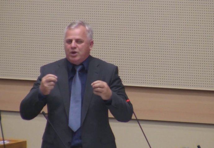 Stanić objavio: Ćulum (SNSD) i Jović (SP) prekršili dogovor o neučešću u radu institucija BiH