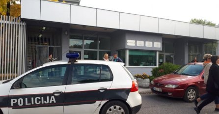 ADVOKATI NE ZNAJU ŠTA SMIJU: Zbog Inzkove odluke odgođeno suđenje za zločine u Vlasenici