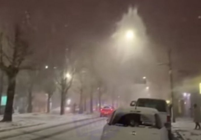 Pada kao usred januara, istorijski hladni talas Brazilu: Snijeg u 13 gradova