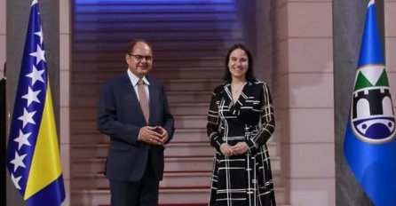 Započeo sa aktivnostima: Christian Schmidt razgovarao sa Benjaminom Karić