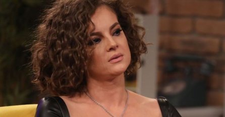 SLAVICA ĆUKTERAŠ TREĆI DAN U BOLNICI, POKAZALA SVIMA KAKO IZGLEDA: "Ne smijem da ustajem" (FOTO)