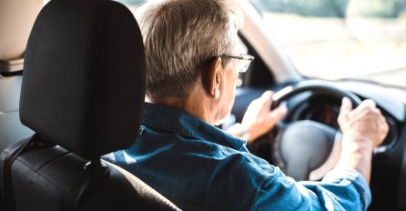PREPOZNAJTE SIMPTOME NA VRIJEME: Način na koji vozite može ukazivati na ranu fazu Alchajmerove bolesti!