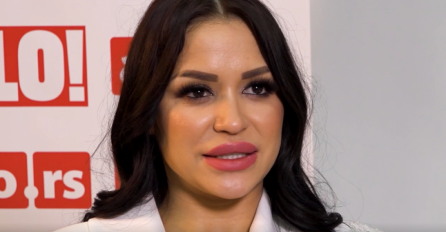 Aleksandra Mladenović proslavila psu rođendan! LUKSUZ PRŠTI NA SVE STRANE, Pogledajte kako izgleda slavljenička TORTA (FOTO)