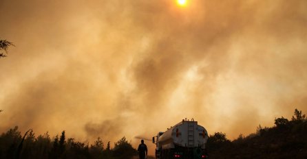 Vatrogasci u Turskoj šesti dan zaredom u borbi protiv požara