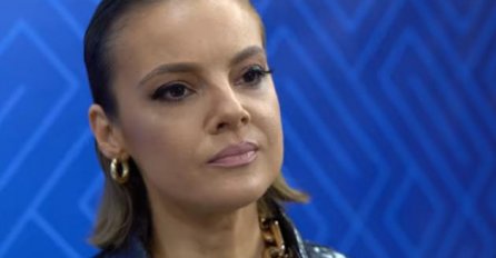 OGLASILA SE SLAVICA ĆUKTERAŠ! Ne može da se pomjeri od bolova, OBJAVILA FOTOGRAFIJU IZ BOLNIČKE POSTELJINE