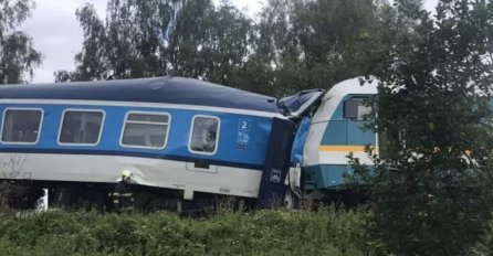 Teška nesreća: U sudaru dva voza u Češkoj ima poginulih i povrijeđenih