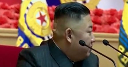 Kim Jong-un na sastanak došao sa FLASTEROM na glavi: Šta mu se desilo?