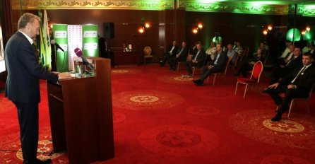 Izetbegović na svečanoj akademiji u Tuzli: Mi branimo državu, mir i stabilnost, a time i vrijednosti civiliziranog svijeta