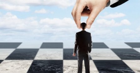 NAJVEĆI MANIPULATORI UVIJEK GOVORE OVE 4 REČENICE - PREPOZNAJTE IH NA VRIJEME: Skrivaju svoje pravo lice, ali ovo ih odaje!