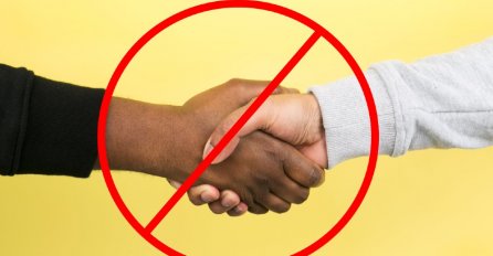 OBRATITE PAŽNJU KAD KUHATE ILI SE RUKUJETE – 1 STVAR OTKRIVA DA LI ĆETE RANO UMRIJETI: 7 znakova ukazuje na LOŠE prognoze