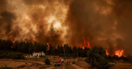 Požari haraju Turskom, šest ih je izvan kontrole. Erdogan optužuje Kurde