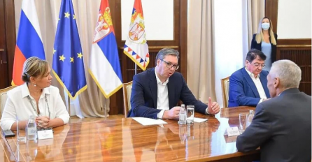 Vučić sa ruskim ambasadorom u Srbiji razgovarao i o BiH: Potrebno je obezbijediti mir