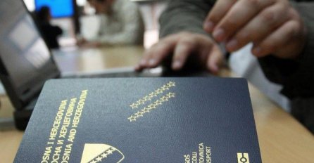 Granična policija se oglasila povodom višesatnih čekanja na graničnim prijelazima