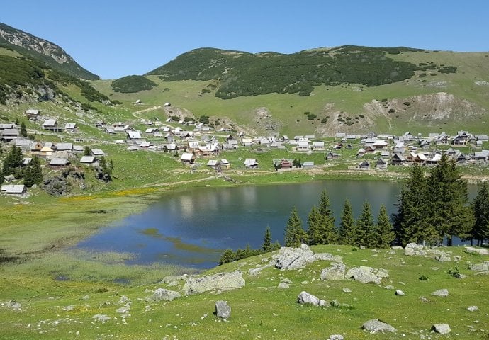 Počela potraga za dječakom koji se utopio na Prokoškom jezeru