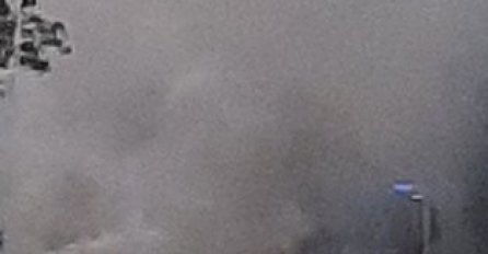 Automobil izgorio na magistralnom putu, policija na licu mjesta