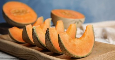 SVI DINJU JEDEMO NA OVAJ NAČIN, A NEMAMO POJMA KAKVA JE TO GREŠKA: Stručnjaci upozoravaju - ovo je KLJUČNO, da ne biste ugrozili zdravlje