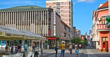 Prijedor - 32 povratničke porodice dobile ključeve od novih domova