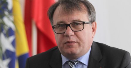 Nikšić napisao “pismo” Komšiću: Bivši druže neću pristati na laži