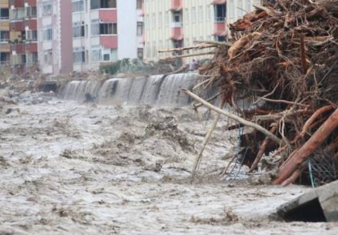 DO SADA OKO 40 MRTVIH: Poplave u Turskoj nose sve više života