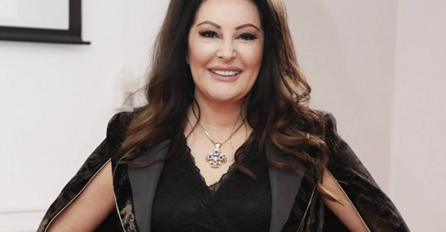 DJECU ČUVA OD OČIJU JAVNOSTI, NJIHOVE FOTOGRAFIJE GOTOVO JE NEMOGUĆE NAĆI: Ova ljepotica je Manuela, kćerka Dragane Mirković!(FOTO)