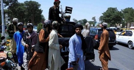 GLASNOGOVORNIK TALIBANA: POLICIJA JE POBJEGLA, ULAZIMO U GRAD